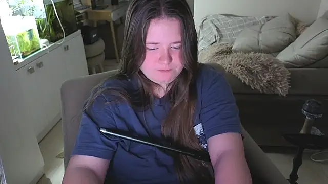 remirann  online show from 04-16-26, 09:04