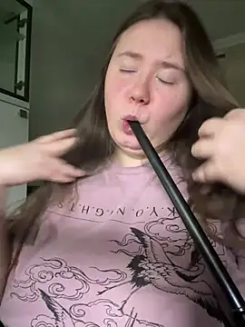 Snapshot of remirann_ chatting on 01-23-25, 05:42 remirann online show from 01-23-25, 05:42