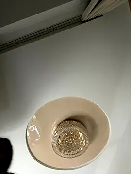 Snapshot of remirann_ chatting on 10-10-25, 05:25 remirann online show from 10-10-25, 05:25