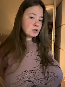 Snapshot of remirann_ chatting on 02-04-25, 07:00 remirann online show from 02-04-25, 07:00