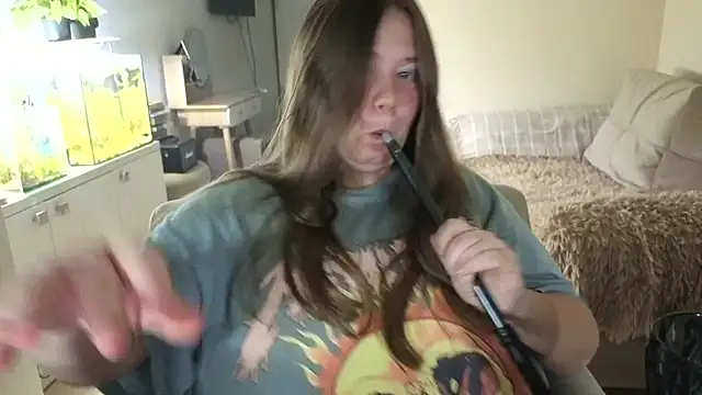 Snapshot of remirann_ chatting on 09-20-25, 05:29 remirann online show from 09-20-25, 05:29