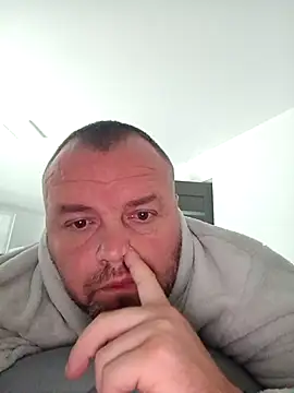 Adry1986 online show from 09-17-25, 09:44