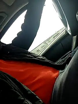 Adry1986 online show from 10-30-25, 10:46