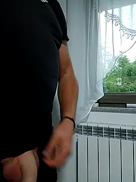 Adry1986 online show from 09-11-25, 03:34