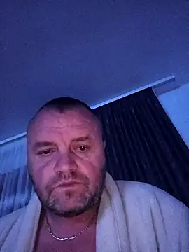 Adry1986 online show from 10-07-25, 09:05