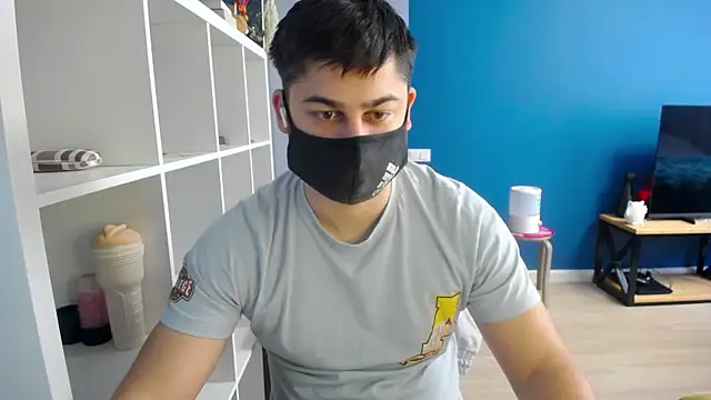Tomguys online show from 03-03-25, 07:46