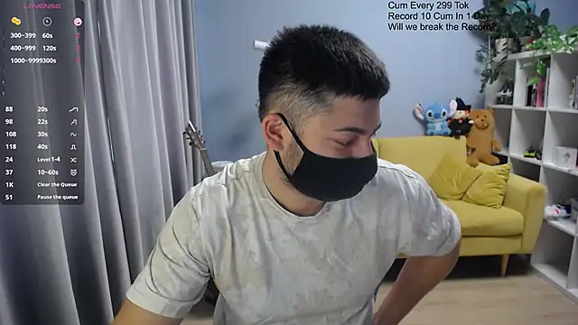 Tomguys online show from 04-08-26, 08:27