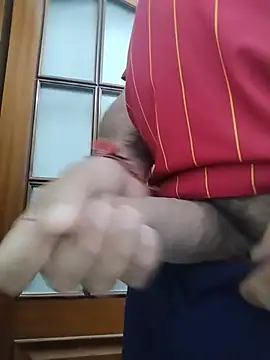 Snapshot of juandi21cm chatting on 05-09-26, 11:08 juandi21cm online show from 05-09-26, 11:08