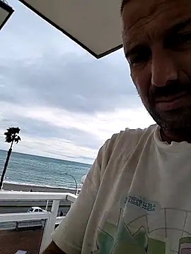 juandi21cm online show from 02-11-26, 03:56