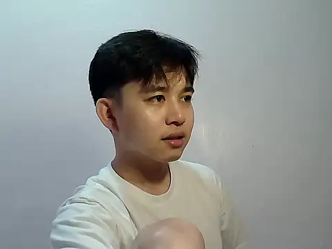 Snapshot of alfonsoasiancutie chatting on 10-26-25, 09:31 alfonsoasiancutie online show from 10-26-25, 09:31