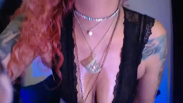Snapshot of Agatha_Tenebris chatting on 09-30-25, 07:09 Agatha Tenebris online show from 09-30-25, 07:09