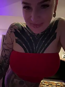 InkedBiitch online show from 02-10-25, 06:20