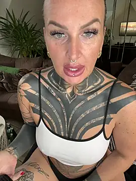 InkedBiitch online show from 04-24-26, 06:37
