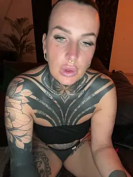 InkedBiitch online show from 05-06-26, 04:05