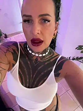 InkedBiitch online show from 09-17-25, 03:14