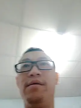 Snapshot of Exposedsian chatting on 01-07-25, 08:10 Exposedsian online show from 01-07-25, 08:10