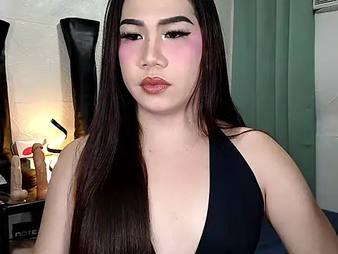 Snapshot of elise_bloom69 chatting on 05-06-26, 06:01 elise bloom69 online show from 05-06-26, 06:01