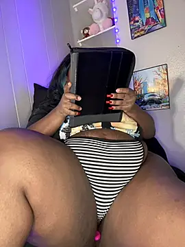 NikkiNoelanii online show from 02-24-25, 01:31