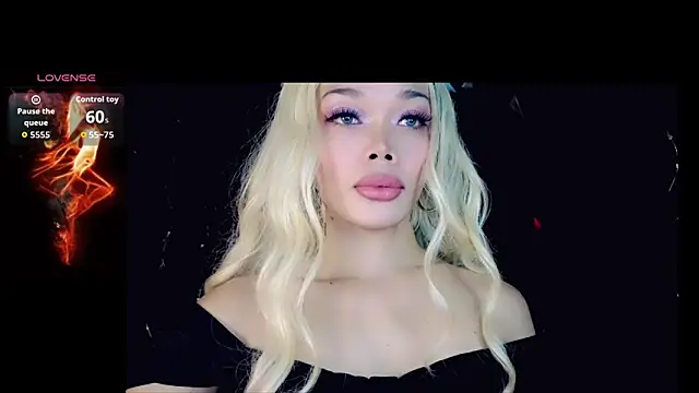 Snapshot of sugar_bbyxx chatting on 05-09-26, 05:33 sugar bbyxx online show from 05-09-26, 05:33