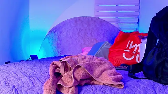  ebony-queen  online show from 11-26-25, 12:05