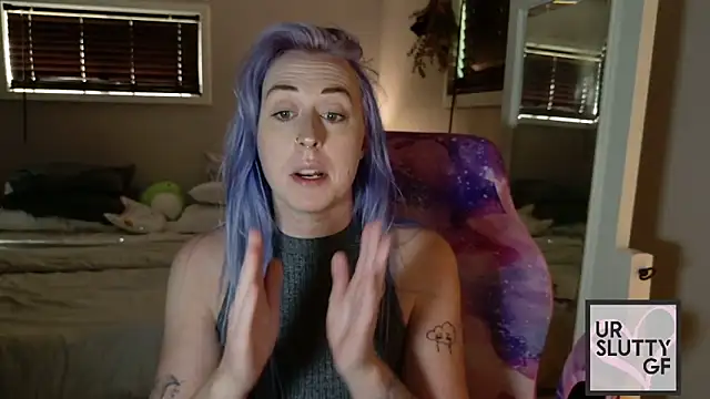 Snapshot of ursluttygf chatting on 06-02-26, 03:01 ursluttygf online show from 06-02-26, 03:01