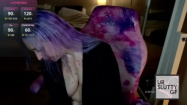 ursluttygf online show from 03-26-26, 04:05