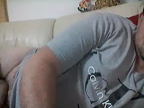 Snapshot of manuel9428 chatting on 01-05-25, 02:52 manuel9428 online show from 01-05-25, 02:52