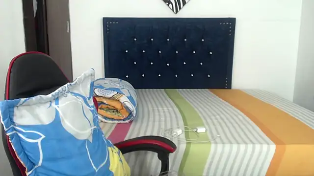 QueenSquirt  online show from 03-07-26, 07:52