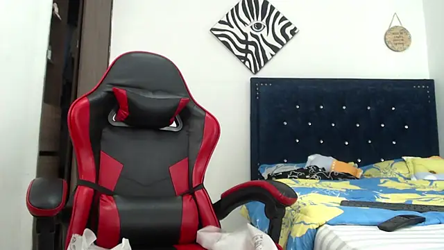 QueenSquirt  online show from 02-15-26, 07:46