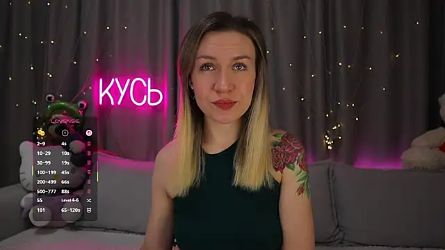 Snapshot of _LadyMargo_ chatting on 03-22-26, 10:55 LadyMargo online show from 03-22-26, 10:55