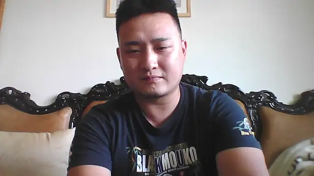 Snapshot of Relei chatting on 06-18-26, 05:17 Relei online show from 06-18-26, 05:17