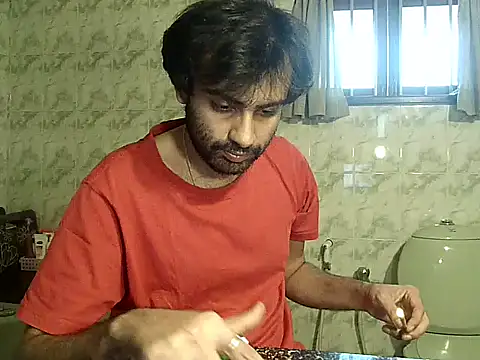Snapshot of king_kong_india1 chatting on 05-07-26, 12:41 king kong india1 online show from 05-07-26, 12:41