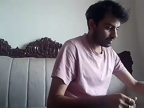 Snapshot of king_kong_india1 chatting on 06-24-26, 06:12 king kong india1 online show from 06-24-26, 06:12