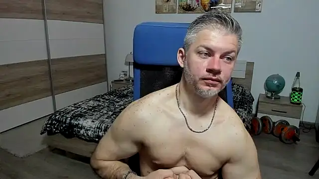 RobbyShawz online show from 05-06-26, 05:11
