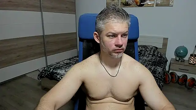 RobbyShawz online show from 05-11-26, 04:58
