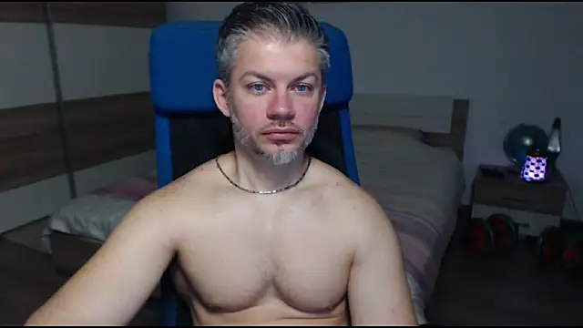RobbyShawz online show from 03-22-25, 05:17