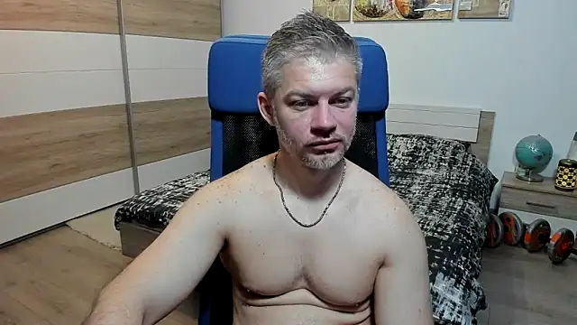 RobbyShawz online show from 05-09-26, 04:27