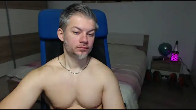 RobbyShawz online show from 02-24-25, 05:54