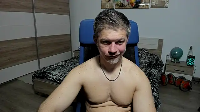 RobbyShawz online show from 05-04-26, 04:38