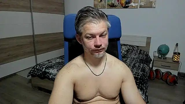RobbyShawz online show from 05-03-26, 04:28