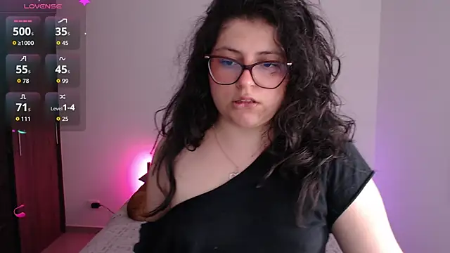 Snapshot of sofix__ chatting on 05-15-26, 11:47 sofix online show from 05-15-26, 11:47