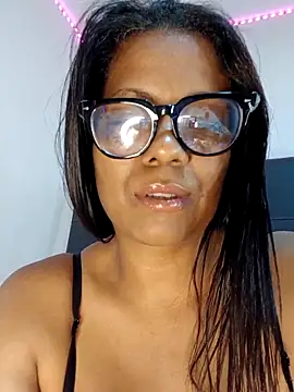 Natashariley1 online show from 03-13-25, 09:05