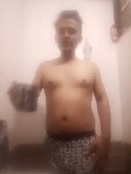 Saalu2003 online show from 04-18-26, 04:20