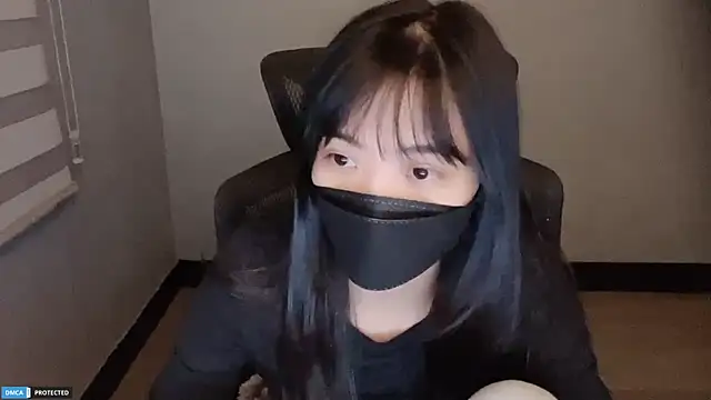 Snapshot of Ayase_momo chatting on 01-12-25, 12:07 Ayase momo online show from 01-12-25, 12:07