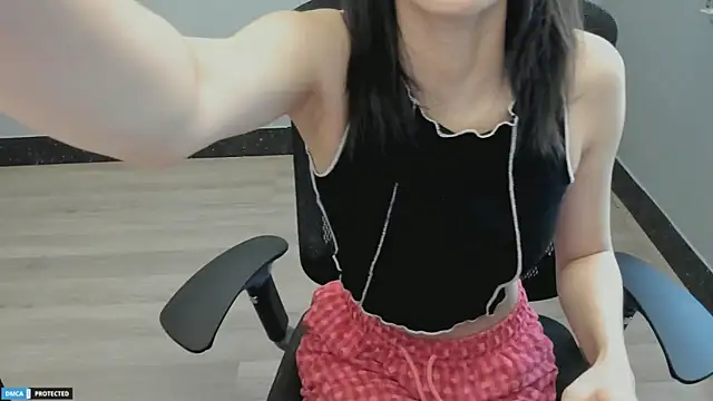 Snapshot of Ayase_momo chatting on 03-15-25, 06:14 Ayase momo online show from 03-15-25, 06:14