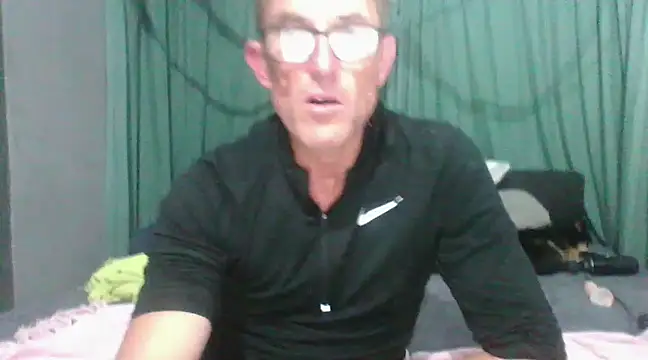 xykenrahxh online show from 03-15-25, 04:32