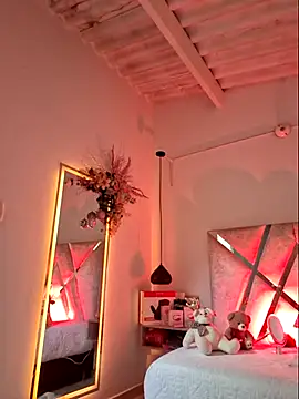 MariaPau 83 online show from 11-27-25, 04:29