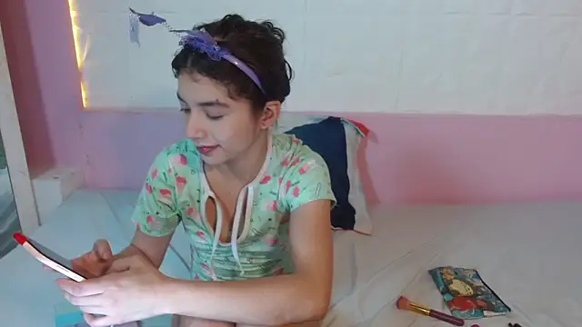 Sweetcristin online show from 04-13-26, 01:31