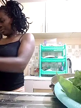 Snapshot of _cutemelania chatting on 02-03-25, 05:24  cutemelania online show from 02-03-25, 05:24