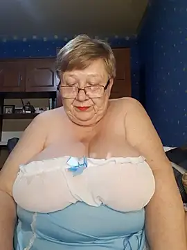 Lena Gaby online show from 11-14-25, 07:17